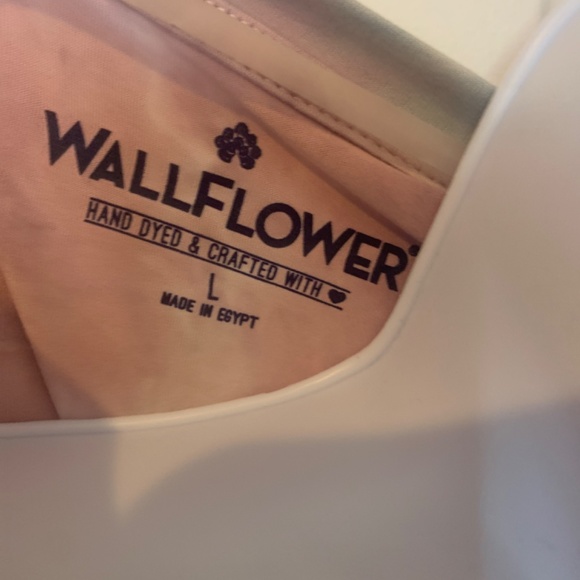 SOLD OUT! - Picture 4 of 6